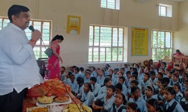 बालक बालिकाओं के हितों के लिए मैं सदैव सेवार्थ हेतु दृढ संकल्पित हूं- शहर विधायक शर्मा