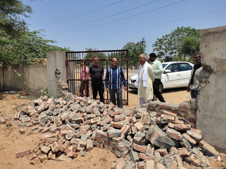हराचारा बुआई परिसर की दिवार व गेट तोड़ने का विरोध, गौशाला समिति पदाधिकारियों ने सभी आरोप बताएं बेबुनियाद