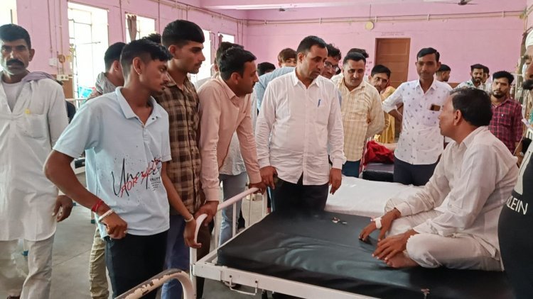 आरएलपी के पदाधिकारियों ने राजकीय अस्पताल का किया औचक निरीक्षण, अस्पताल प्रभारी से की अस्पताल की व्यवस्थाओं को लेकर वार्ता 