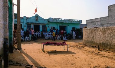 आपसी रंजिश को लेकर घर के दरवाजे के सामने सो रही एक 70 वर्षीय बुजूर्ग महिला की कुल्हाड़ी से गला रेतकर हत्या करने का आरोप, सिद्धमुख थाने में मामला दर्ज 