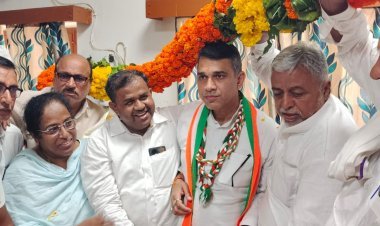 पर्यवेक्षक खरोला व प्रदेश सचिव शर्मा का किया स्वागत