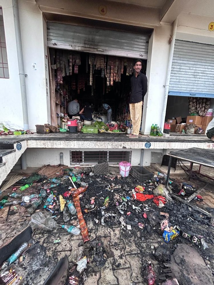 अवैध राशि देने से मना करने पर दुकान को लगाई आग..