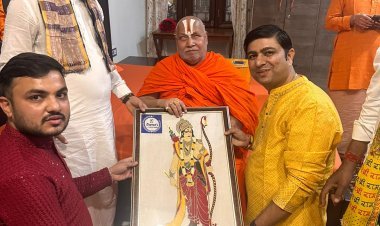 जगद्गुरु रामानंदाचार्य स्वामी रामभद्राचार्य का स्वागत किया 