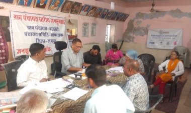 विकास अधिकारी ने किया बरडोटी में जनसुनवाई का निरीक्षण 