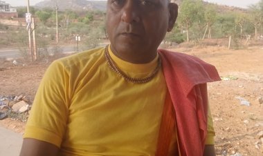 कार्तिक पूर्णिमा एवं देव दिवाली पर कराया कन्याओं को भोजन