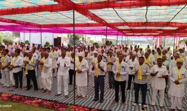 स्वामी समाज के लोगों ने हक व अधिकार के लिए भरी हुंकार