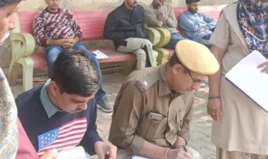 ट्रेन में फंसी युवती, ट्रेन को आगे-पीछे करके एक घंटे बाद निकाला शव