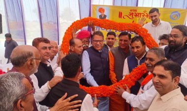 मूंड पेट्रोल पंप का उद्घाटन, डॉ. सतीश पूनिया का भव्य स्वागत