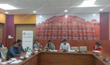 डॉ. जितेंद्र सोनी की अध्यक्षता में साप्ताहिक समीक्षा बैठक आयोजित  जनसुनवाई, राजस्व मामलों और युवा महोत्सव की तैयारियों पर जोर