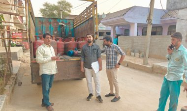 सांगानेर में अवैध गैस सिलेंडर रीफिलिंग पर बड़ी कार्रवाई, 32 सिलेंडर जब्त