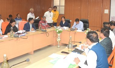 समयबद्ध निस्तारण और जनसुविधाओं पर जोर: कलक्टर अभिषेक सुराणा  