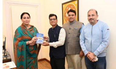 डिप्टी सीएम दीया कुमारी ने किया पुस्तक का विमोचन 