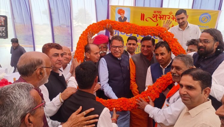 मूंड पेट्रोल पंप का उद्घाटन, डॉ. सतीश पूनिया का भव्य स्वागत