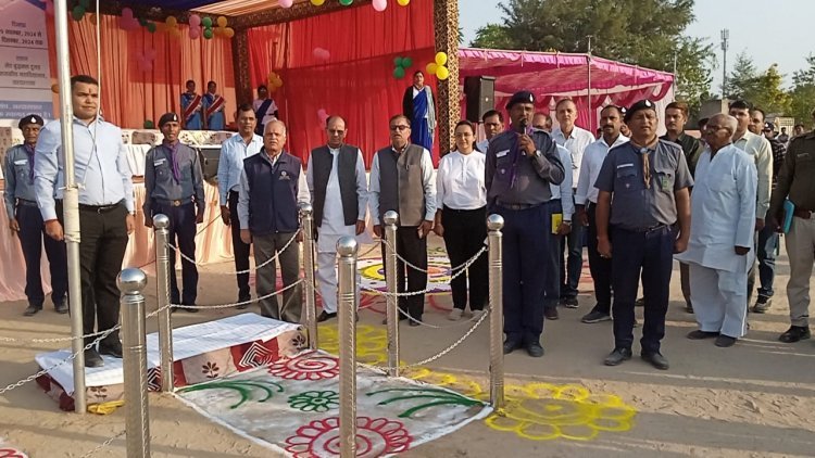 जिलास्तरीय स्काउट गाइड डायमंड मिनी जंबूरी का कलेक्टर ने किया शुभारंभ