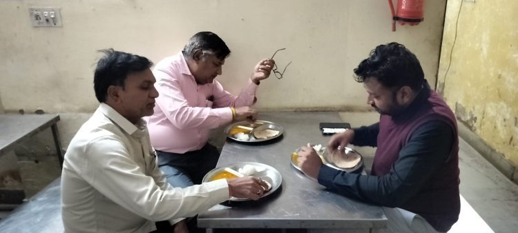 श्री अन्नपूर्णा रसोईयों का औचक निरीक्षण, व्यवस्थाओं की गुणवत्ता परखी गई