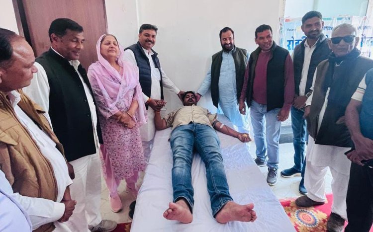 नेता प्रतिपक्ष टीकाराम जूली के जन्मदिवस पर 101 यूनिट रक्त एकत्रित