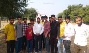 गायों को गुड़ व चारा खिलाकर मनाया विधायक का जन्मदिन 