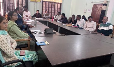 विभागीय योजनाओं को आमजन तक पहुंचाएं: गोरा