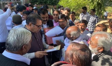 डॉ. सतीश पूनिया ने की जनसुनवाई, उमड़ा जनसैलाब 