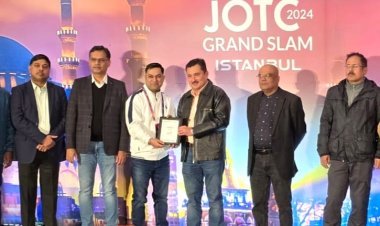 बृजेश का इंस्ताबुल में किया सम्मान