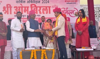 "जोड़ प्रत्यारोपण विशेषज्ञ डॉ. बी.आर. बगड़िया को 'वृद्धजन सेवा सम्मान'"