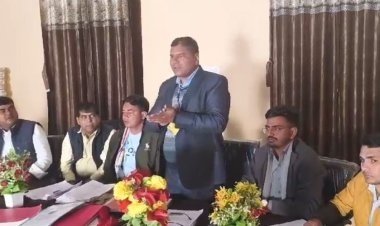 नरेगा लोकपाल ग्रामीणों से हुए रूबरू