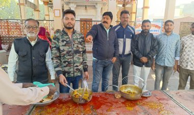 भगत सिंह सेवा समिति ने भंडारे का आयोजन किया