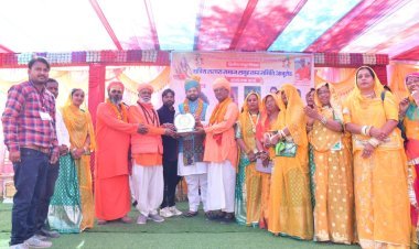 सरगरा समाज नारी शक्ति सामूहिक विवाह हुआ सम्पन्न।