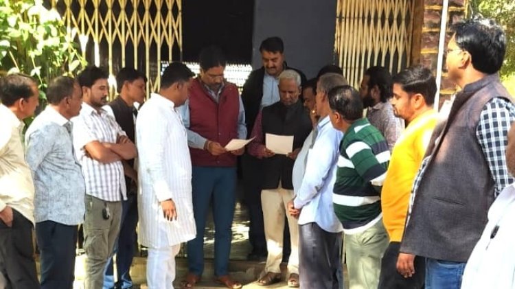 खनिज समस्याओं के समाधान की मांग