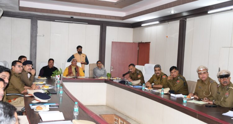 राजसमंद में कानून व्यवस्था पर मंथन, अपराधियों के खिलाफ सख्ती पर जोर