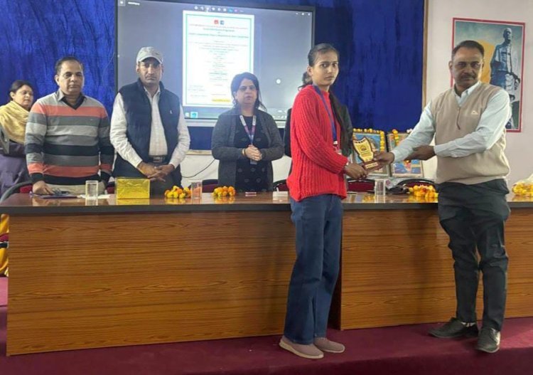 राजकीय महाविद्यालय राजगढ़ में छात्र प्रतिभा सम्मान समारोह आयोजित
