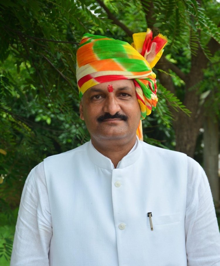 राष्ट्रीय स्तर पर सम्मानित होंगे मनोज मील, सर्वाधिक प्रकरण निस्तारण में रचा इतिहास