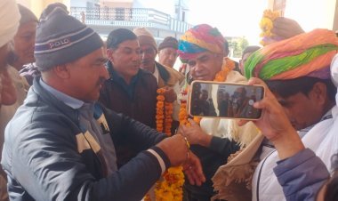 पूर्व विधायक शुभकरण चौधरी का किया सम्मान 