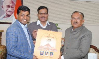 राजस्थान विधानसभा का 2025 कैलेंडर विमोचित, लोक देवताओं और महापुरुषों को दी प्राथमिकता 