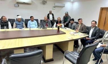 सांसद उम्मेदाराम बेनीवाल की पहल पर मोहनगढ़ के किसानों की समस्याओं का समाधान