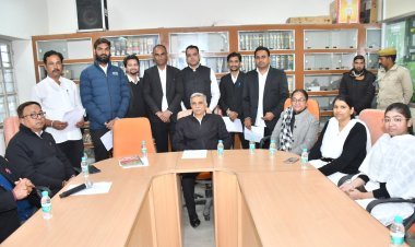 नरेंद्र सैनी ने दूसरी बार ली अध्यक्ष पद की शपथ, जिला अभिभाषक संघ चूरू का शपथ ग्रहण समारोह सम्पन्न  