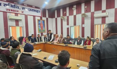 सरदारशहर पंचायत समिति की साधारण सभा में 39 सरपंच गैरहाजिर, बिजली-पानी व सड़कों पर गरजे जनप्रतिनिधि