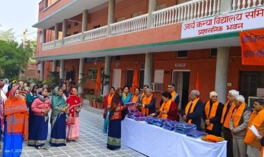 जर्सी वितरणÓ कार्यक्रम में 150 महिला- पुरुषों ने पाए गर्म वस्त्र