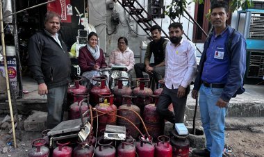 मुख्यमंत्री की इच्छानुसार जिला कलेक्टर के निर्देशन में रसद विभाग ने की बड़ी कार्रवाई