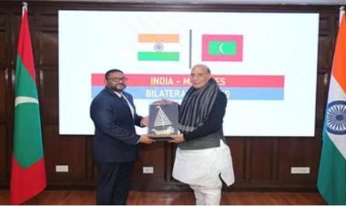 मालदीव के रक्षा मंत्री मौमून से राजनाथ ने की मुलाकात 