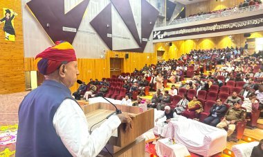 मुख्यमंत्री रोजगार उत्सव: केंद्रीय मंत्री भागीरथ चौधरी ने 13,000 युवाओं को नियुक्ति पत्र सौंपे, रोजगार और विकास को बताया प्राथमिकता  