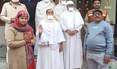 जैन साध्वी का मण्डावा पधारने पर किया स्वागत