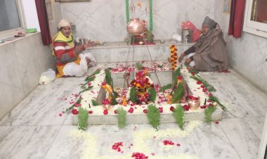 सेवाधारी नरेन्द्र कुमार सेवानी का परिवार सहित आध्यात्मिक की ओर दिनों दिन बढ़ता लगाव 