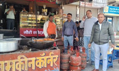 घरेलू गैस के व्यावसायिक कार्य का दुरूपयोग, कार्रवाई में पांच घरेलू गैस सिलेण्डर जप्त