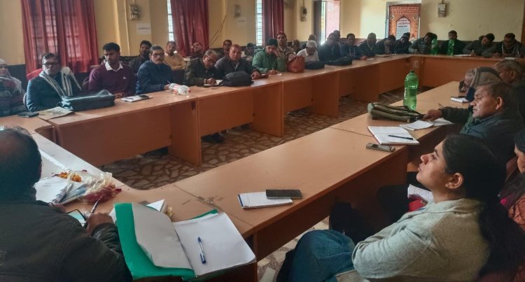 ब्लॉक स्तरीय निष्पादन समिति की बैठक में विद्यालय की समस्यायों पर हुई चर्चा 