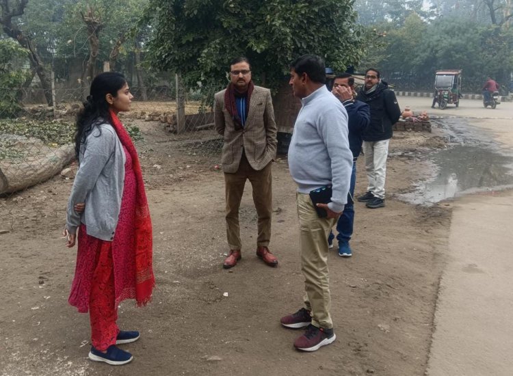 जिला कलक्टर ने शहर का दौरा कर साफ-सफाई व्यवस्था का लिया जायजा