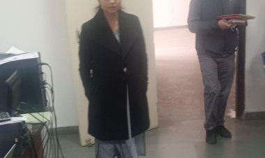 जिला कलक्टर ने किया कलक्ट्रेट के विभिन्न विभागों का औचक निरीक्षण