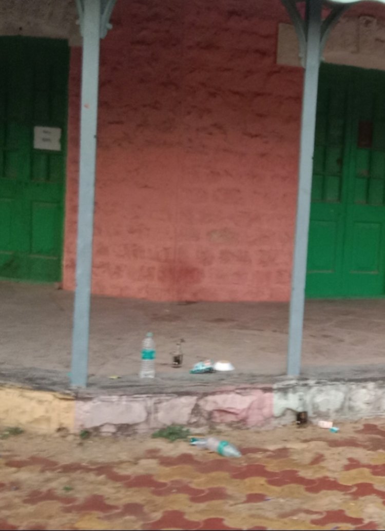 रेलवे इंस्टिट्यूट परिसर बना असामाजिक तत्वों का अखाडा,
