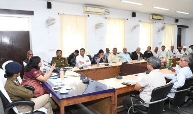 शांति समिति बैठक: सौहार्दपूर्ण वातावरण में मनाए जाएंगे होली, रामनवमी और ईद