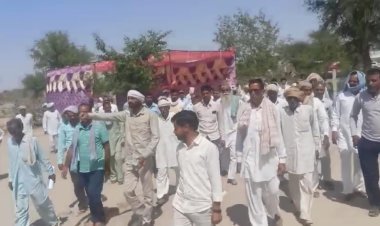 किसानों ने  भानीपुरा तहसील कार्यालय का किया घेराव, धरना जारी 